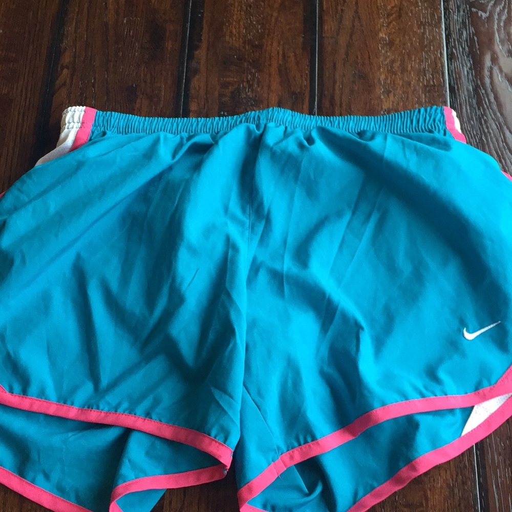 Pink white blue nike youth running XL shorts